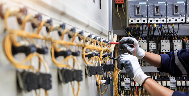 Professional Electrician technician working in Pine City, MN